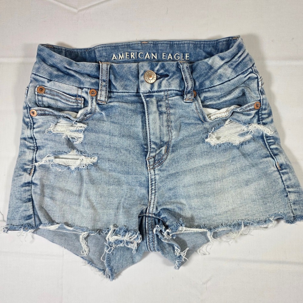 American Eagle Next Level Stretch Distressed Denim Shorts Light Wash Size 00